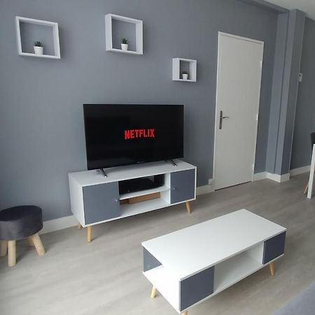 T3 Bord Centre Ville - 4Eme Etage - Fetes Interdites ブールジュ エクステリア 写真